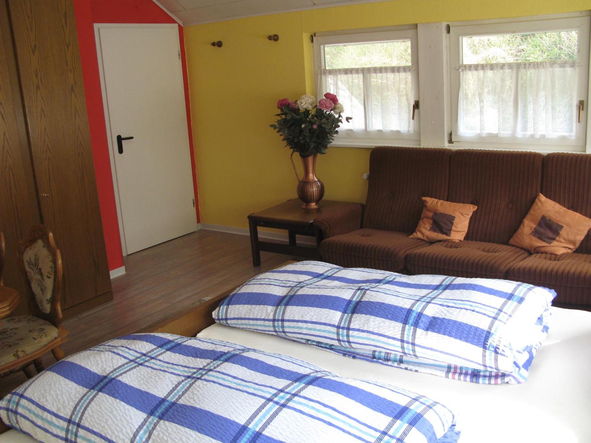 Pension & Apartments Linkemuehle Niederfell Room photo